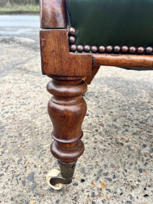 VICTORIAN BUTTON BACK LEATHER ARMCHAIR - ADDITIONAL PHOTO 1