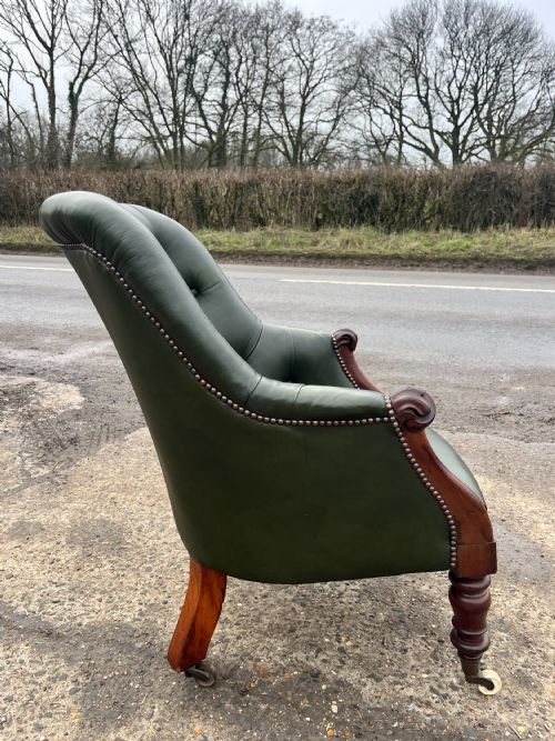 VICTORIAN BUTTON BACK LEATHER ARMCHAIR - ADDITIONAL PHOTO 5