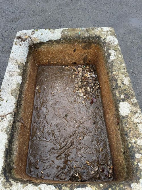 18TH CENTURY CORNISH GRANITE PUMP TROUGH - ADDITIONAL PHOTO 3