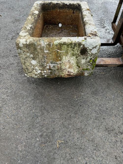 18TH CENTURY CORNISH GRANITE PUMP TROUGH - ADDITIONAL PHOTO 5