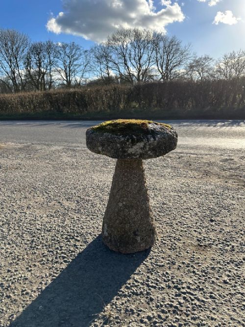 circa 1800 cornish granite staddle stone - CATEGORY: ANTIQUE MISCELLANEOUS - DATED 19TH CENTURY