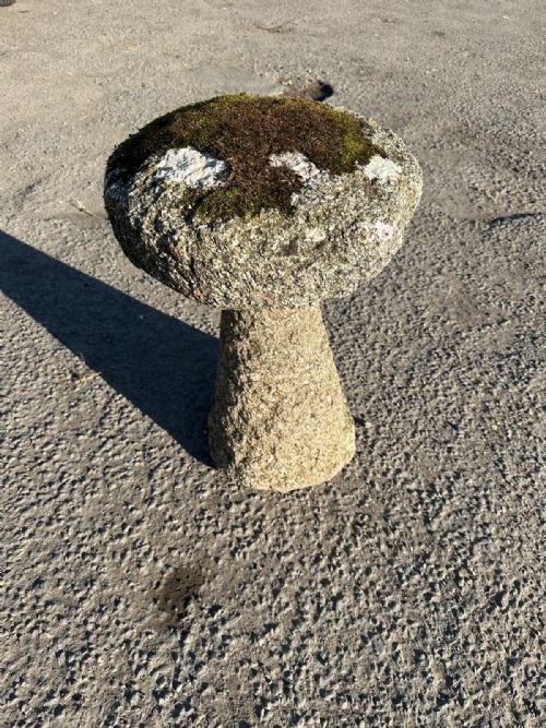 CIRCA 1800 CORNISH GRANITE STADDLE STONE - ADDITIONAL PHOTO 4
