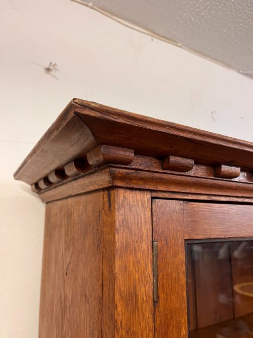 CIRCA 1900 OAK 4 DOOR GLAZED CUPBOARD BOOKCASE MADE BY JAMES D BENNET OF GLASGOW - ADDITIONAL PHOTO 4
