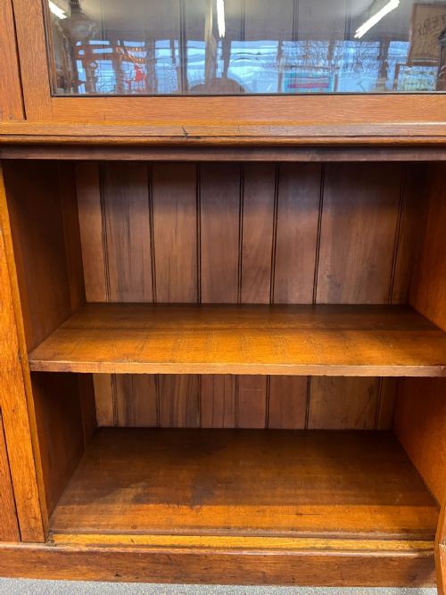 CIRCA 1900 OAK 4 DOOR GLAZED CUPBOARD BOOKCASE MADE BY JAMES D BENNET OF GLASGOW - ADDITIONAL PHOTO 7