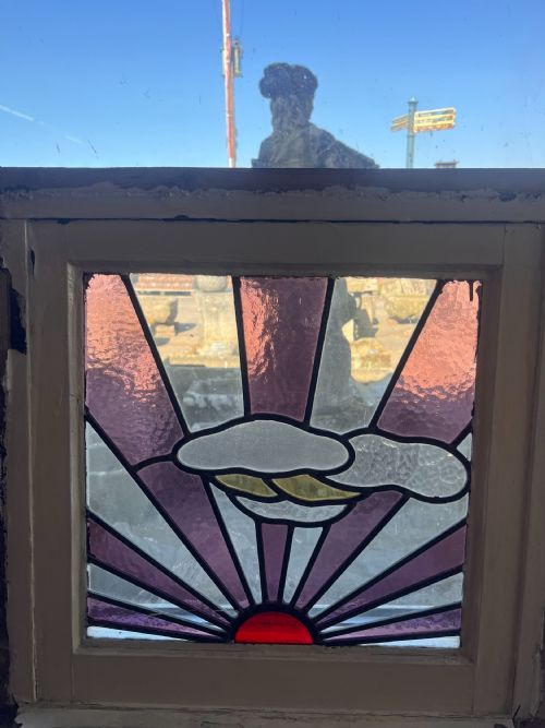 A BEAUTIFUL DECO SUNBURST STAINED GLASS PANEL CLARICE CLIFF STYLE - ADDITIONAL PHOTO 2