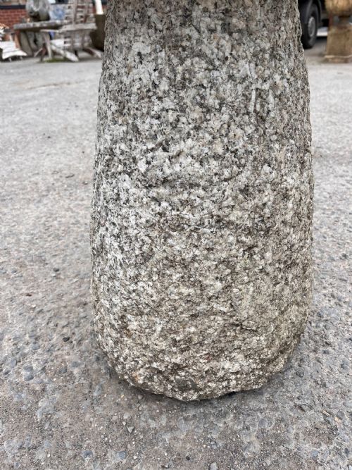 CIRCA 1800 CORNISH GRANITE STADDLE STONE - ADDITIONAL PHOTO 1