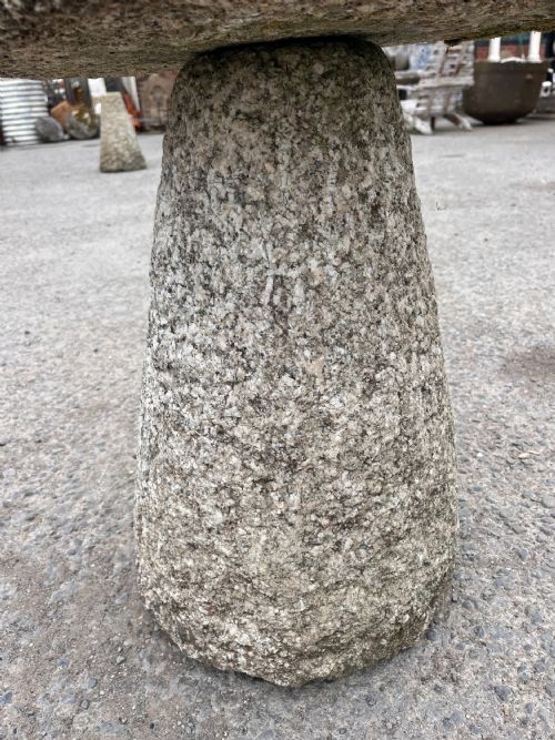 CIRCA 1800 CORNISH GRANITE STADDLE STONE - ADDITIONAL PHOTO 2