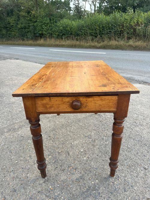 victorian pine kitchen table - CATEGORY: ANTIQUE TABLES - DATED VICTORIAN