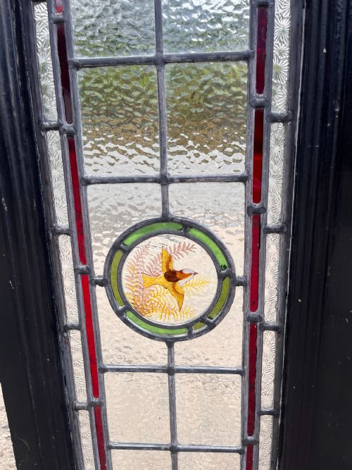 A VICTORIAN PANEL FEATURING FINE LEADED STAINED GLASS BY SWAINE BOURNE BIRMINGHAM - ADDITIONAL PHOTO 5