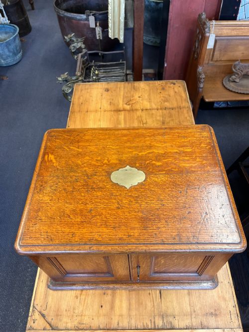 VICTORIAN OAK CUTLERY CANTEEN EMPTY - ADDITIONAL PHOTO 3