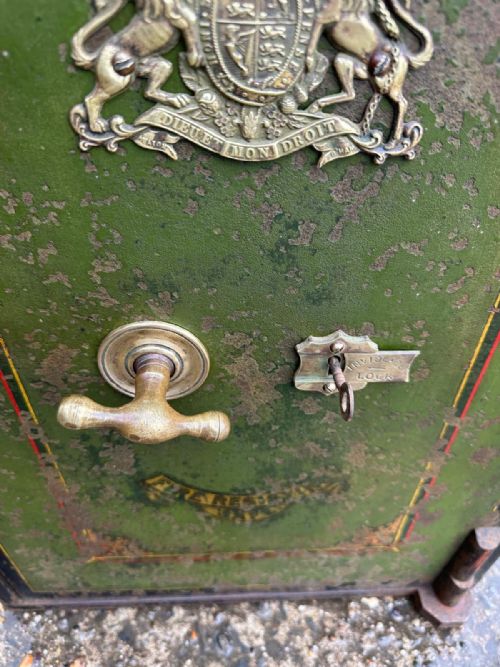 VICTORIAN SAFE WITH KEY - ADDITIONAL PHOTO 12