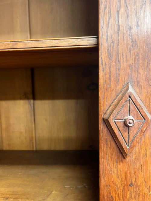 A PAIR OF VICTORIAN OAK BOOKCASES WITH ADJUSTABLE SHELVES - ADDITIONAL PHOTO 14
