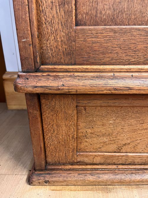 CIRCA 1900 LARGE TEAK SHELVED CUPBOARD WITH SLIDING DOORS - ADDITIONAL PHOTO 2
