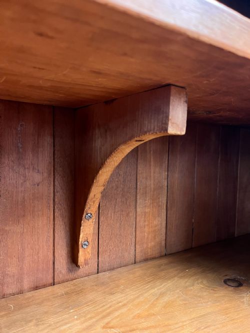 CIRCA 1900 LARGE TEAK SHELVED CUPBOARD WITH SLIDING DOORS - ADDITIONAL PHOTO 5