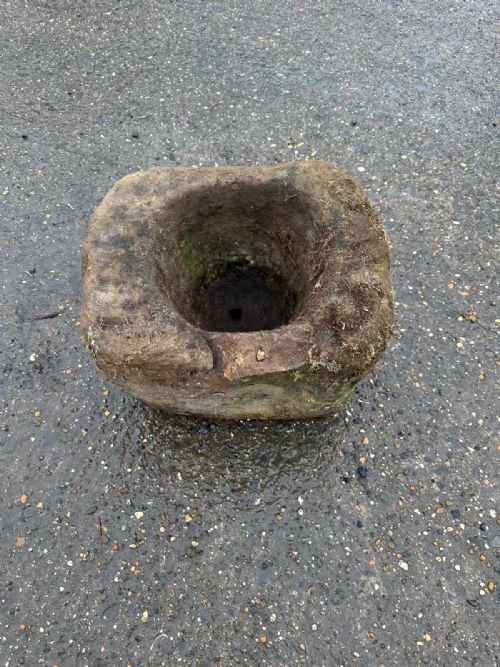 STONE MORTAR BELIEVED TO BE FROM THE 16TH17TH CENTURY - ADDITIONAL PHOTO 6