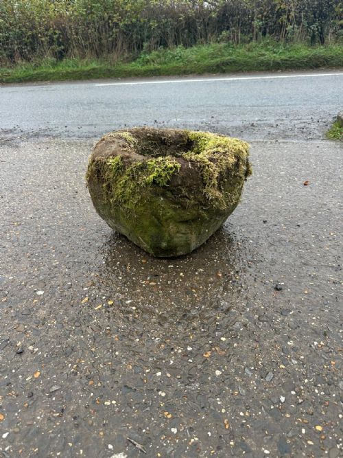 STONE MORTAR BELIEVED TO BE FROM THE 16TH17TH CENTURY - ADDITIONAL PHOTO 1