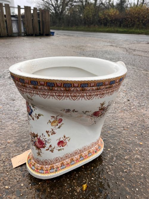 VICTORIAN TOILET WITH FLORAL DESIGN - ADDITIONAL PHOTO 1