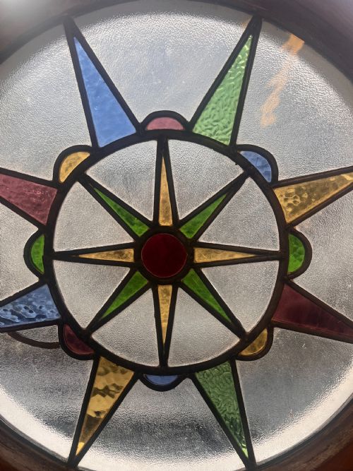 VICTORIAN CIRCULAR STAINED GLASS WINDOW - ADDITIONAL PHOTO 2