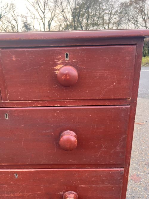 AN ORIGINAL VICTORIAN PAINTED PINE CHEST OF DRAWERS C370 - ADDITIONAL PHOTO 12
