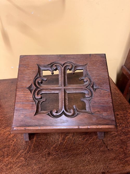 VICTORIAN OAK ECCLESIASTICAL BOOK BIBLE STAND - ADDITIONAL PHOTO 3