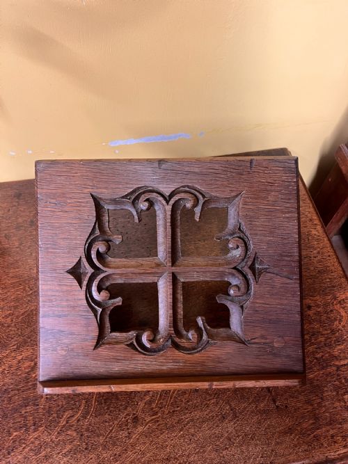 VICTORIAN OAK ECCLESIASTICAL BOOK BIBLE STAND - ADDITIONAL PHOTO 4