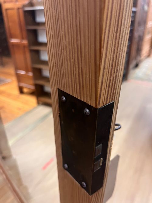 CIRCA 1900 PINE DISPLAY CABINET WITH GLAZED DOOR SINGLE DRAWER TO BASE - ADDITIONAL PHOTO 2