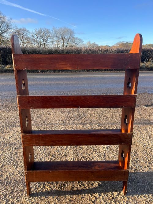 VICTORIAN 1900 OAK OPEN BOOKCASE SIDES DECORATED WITH PIERCED TREFOILS - ADDITIONAL PHOTO 3