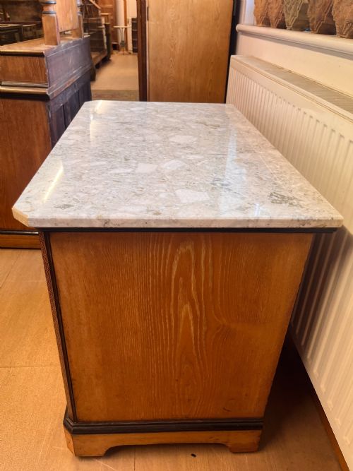 AN ASH AESTHETIC MOVEMENT MARBLE TOP WASHSTAND BY AW TAYLOR SONS WITH PAINTED GEOMETRIC DETAIL - ADDITIONAL PHOTO 4