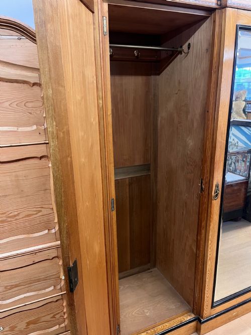 AN ASH AESTHETIC MOVEMENT TRIPLE WARDROBE BY AW TAYLOR SONS WITH PAINTED GEOMETRIC DETAIL - ADDITIONAL PHOTO 8