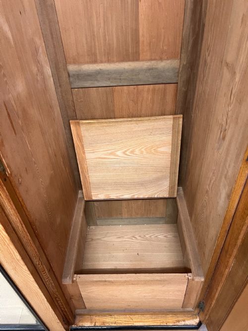 AN ASH AESTHETIC MOVEMENT TRIPLE WARDROBE BY AW TAYLOR SONS WITH PAINTED GEOMETRIC DETAIL - ADDITIONAL PHOTO 10