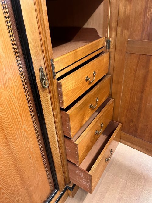 AN ASH AESTHETIC MOVEMENT TRIPLE WARDROBE BY AW TAYLOR SONS WITH PAINTED GEOMETRIC DETAIL - ADDITIONAL PHOTO 13