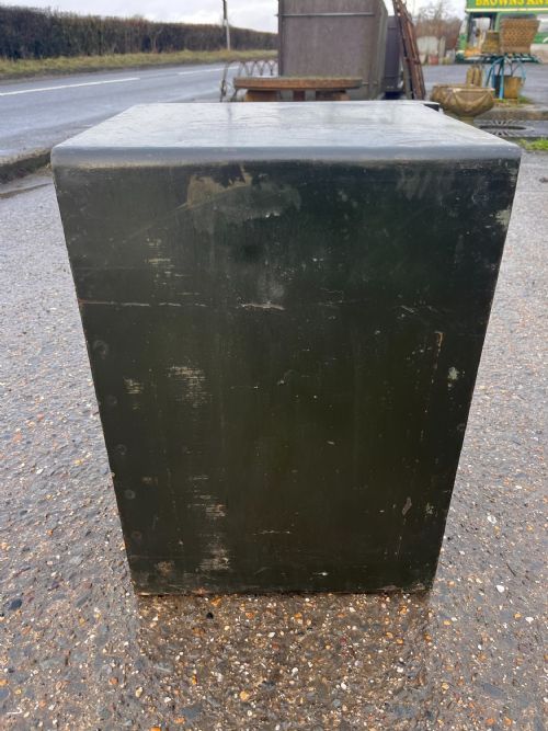 CIRCA 1900 SAFE BY SAMUEL WITHERS AND CO IN ORIGINAL PAINT - ADDITIONAL PHOTO 5