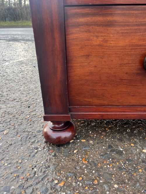 GEORGIAN MAHOGANY 1830 2 4 CHEST OF DRAWERS - ADDITIONAL PHOTO 5