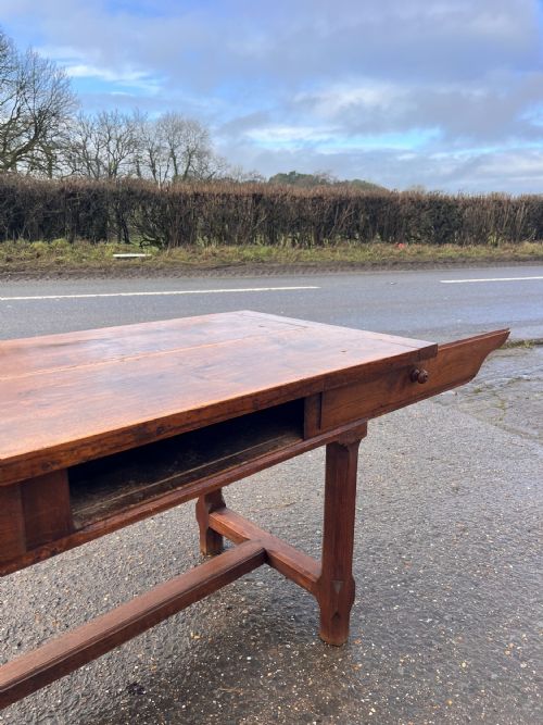 19TH CENTURY OAK SERVING TABLE - ADDITIONAL PHOTO 3