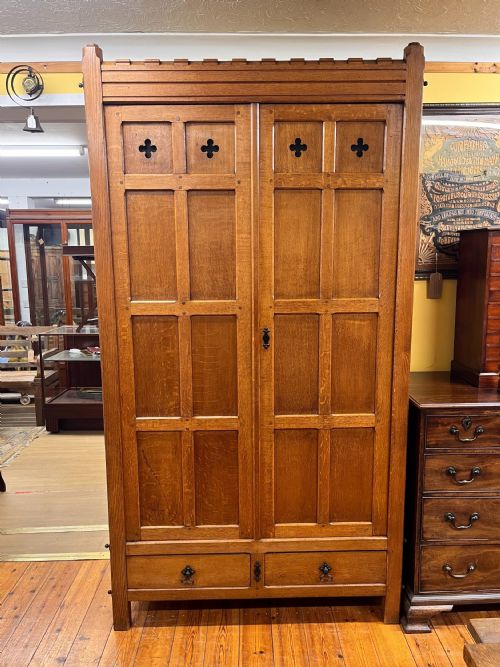 A PAIR OF 19TH CENTURY 18801890 ECCLESIASTICAL OAK CUPBOARDS - ADDITIONAL PHOTO 1