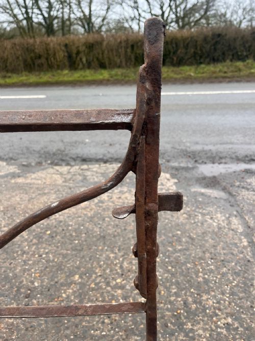 CIRCA 1900 WROUGHT IRON GATE - ADDITIONAL PHOTO 3