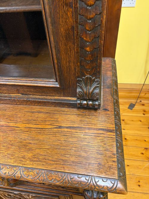 19TH CENTURY VICTORIAN MONUMENTAL CARVED OAK LIBRARY BOOKCASE WITH INTRICATE CARVINGS - ADDITIONAL PHOTO 4