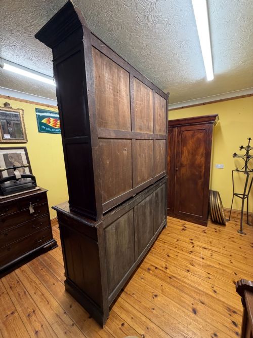 19TH CENTURY VICTORIAN MONUMENTAL CARVED OAK LIBRARY BOOKCASE WITH INTRICATE CARVINGS - ADDITIONAL PHOTO 16