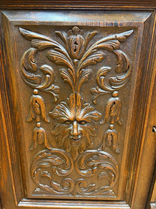19TH CENTURY VICTORIAN MONUMENTAL CARVED OAK LIBRARY BOOKCASE WITH INTRICATE CARVINGS - ADDITIONAL PHOTO 19