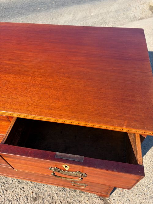 VICTORIAN MAHOGANY CHEST OF DRAWERS - ADDITIONAL PHOTO 3