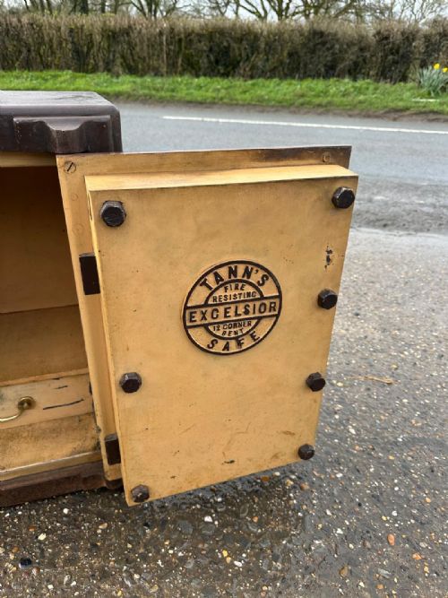 TANN'S EXCELSIOR 12 CORNER BENT SAFE 1912 - ADDITIONAL PHOTO 9