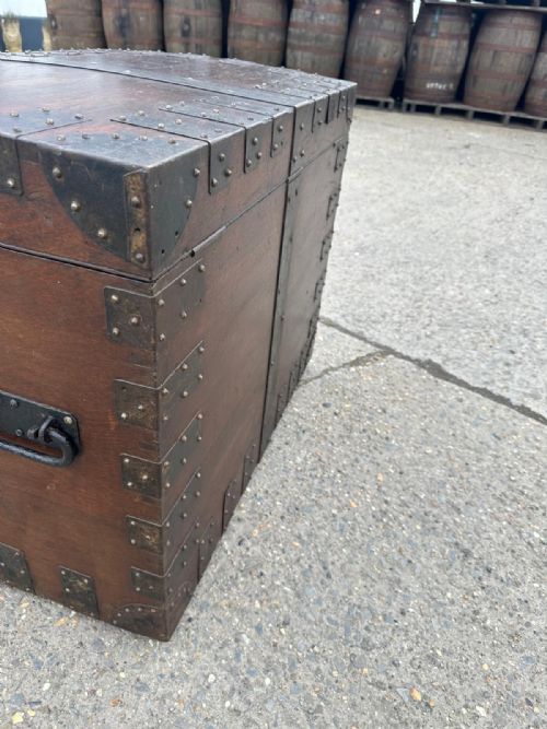 19TH CENTURY OAK METAL BOUND SILVER CHEST - ADDITIONAL PHOTO 15