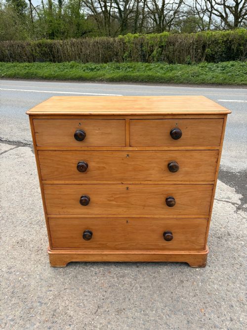 victorian pine 2 over 3 chest of drawers - CATEGORY: ANTIQUE CHEST OF DRAWERS - DATED VICTORIAN