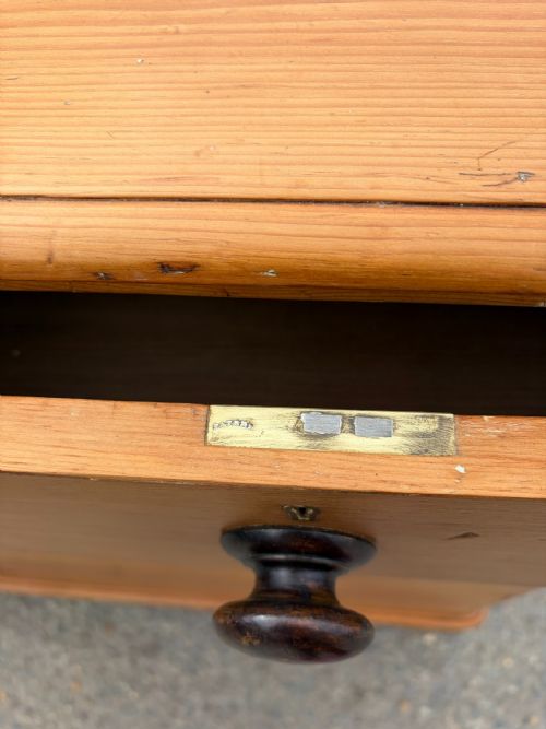 VICTORIAN PINE 2 OVER 3 CHEST OF DRAWERS - ADDITIONAL PHOTO 8