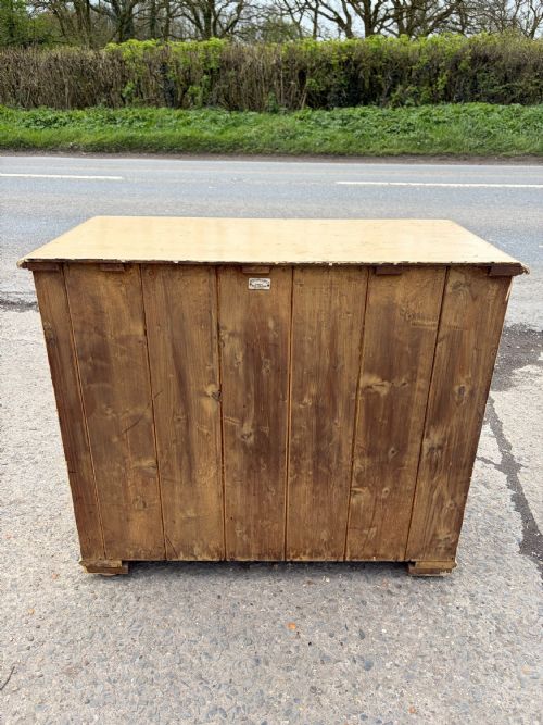VICTORIAN PAINTED PINE 2 OVER 2 CHEST OF DRAWERS - ADDITIONAL PHOTO 5