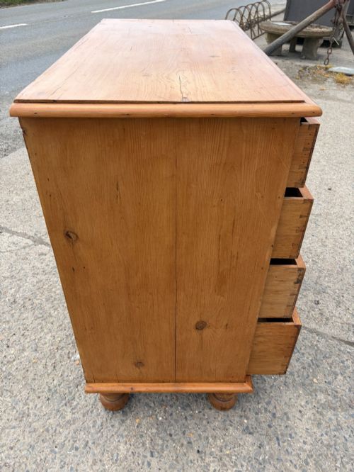 VICTORIAN PINE 2 OVER 3 CHEST OF DRAWERS - ADDITIONAL PHOTO 2