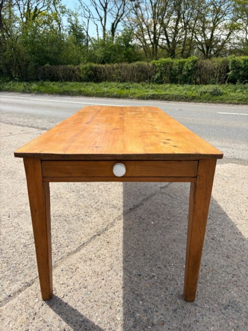 VICTORIAN PINE TABLE WITH SINGLE DRAWER TO FRONT FRIEZE - ADDITIONAL PHOTO 3