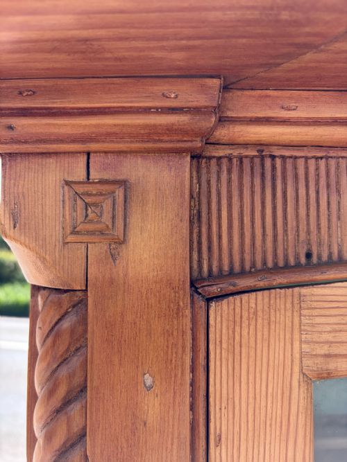 VICTORIAN PINE CORNISH DRESSER - ADDITIONAL PHOTO 7