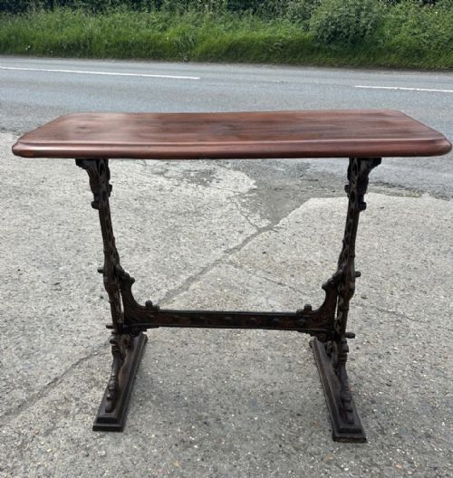VICTORIAN CAST IRON PUB TABLE WITH ORIGINAL MAHOGANY TOP