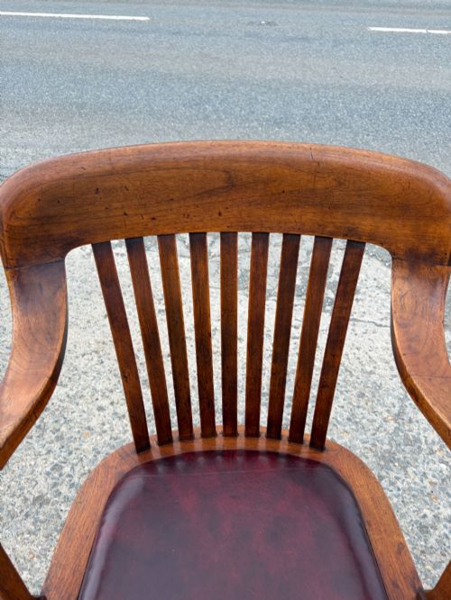 1920S OAK SWIVEL DESK CHAIR ON CASTORS - ADDITIONAL PHOTO 2